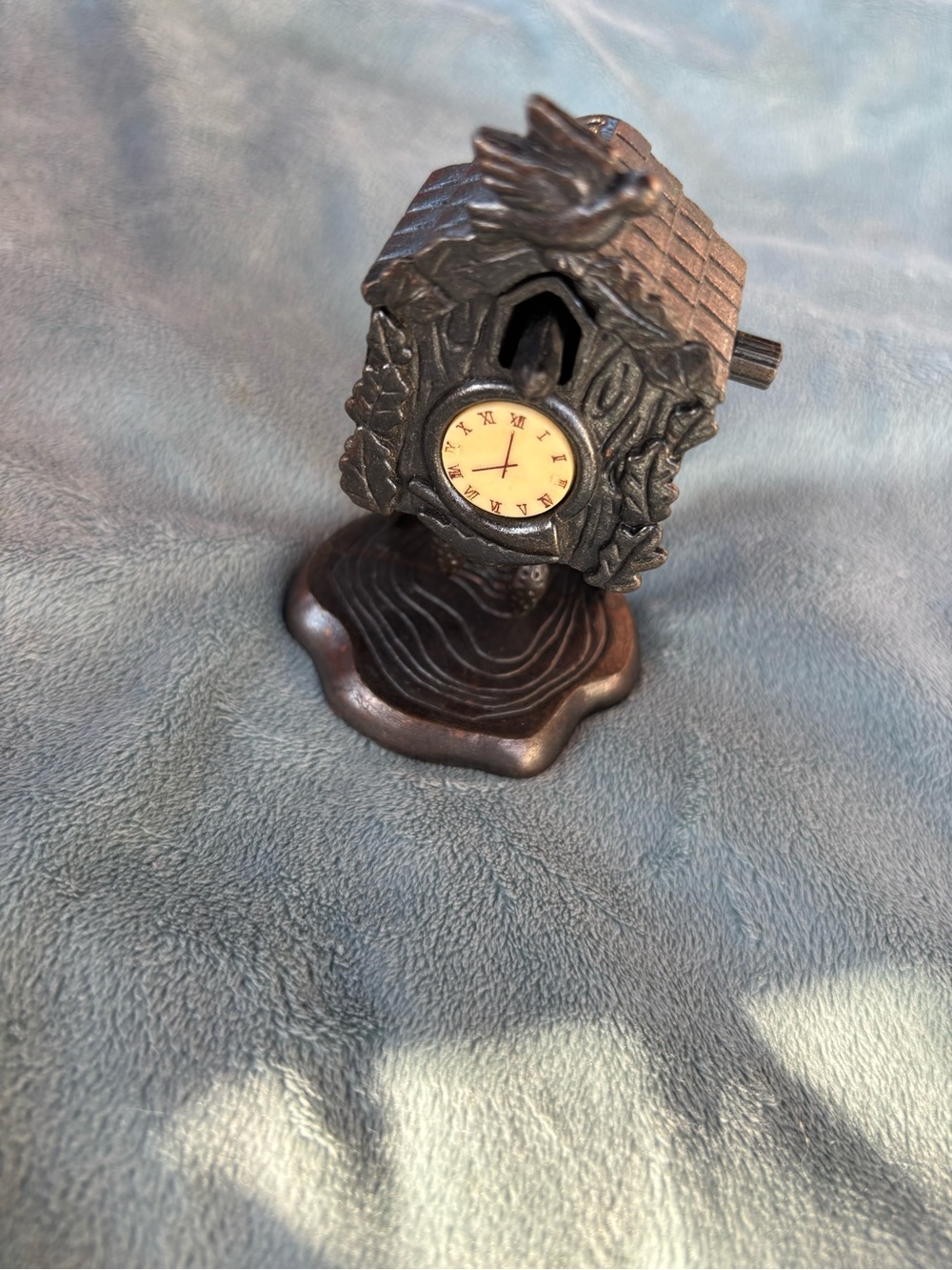 Vintage mini coco clock pencil sharpener trinket